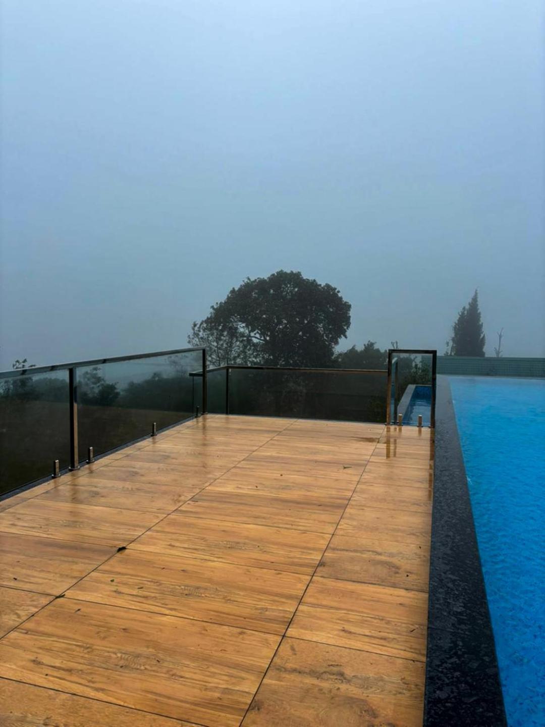 Camelot Resort Munnar Buitenkant foto