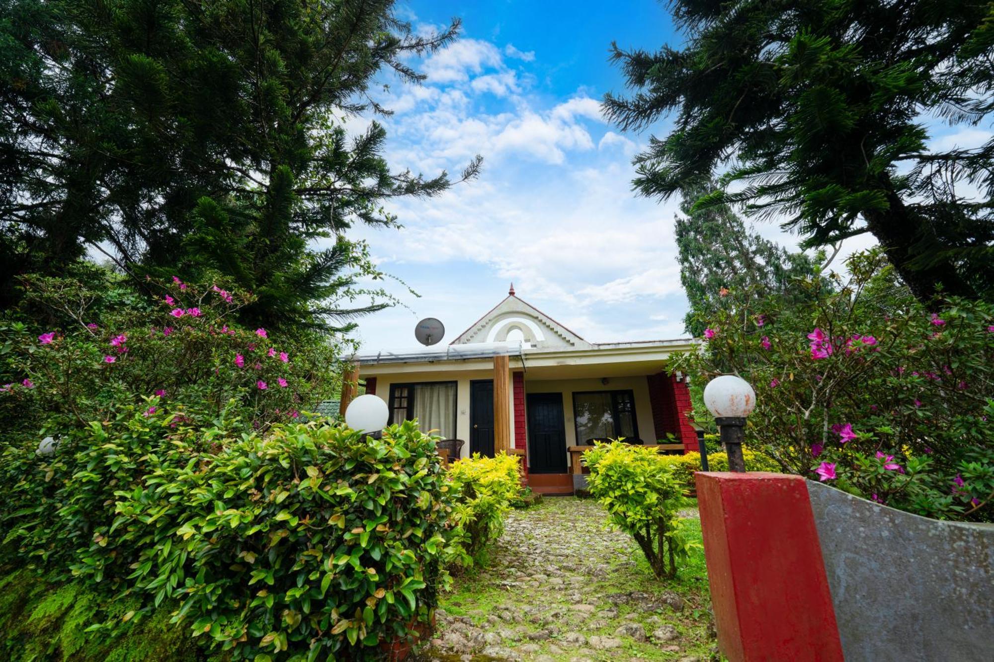 Camelot Resort Munnar Buitenkant foto