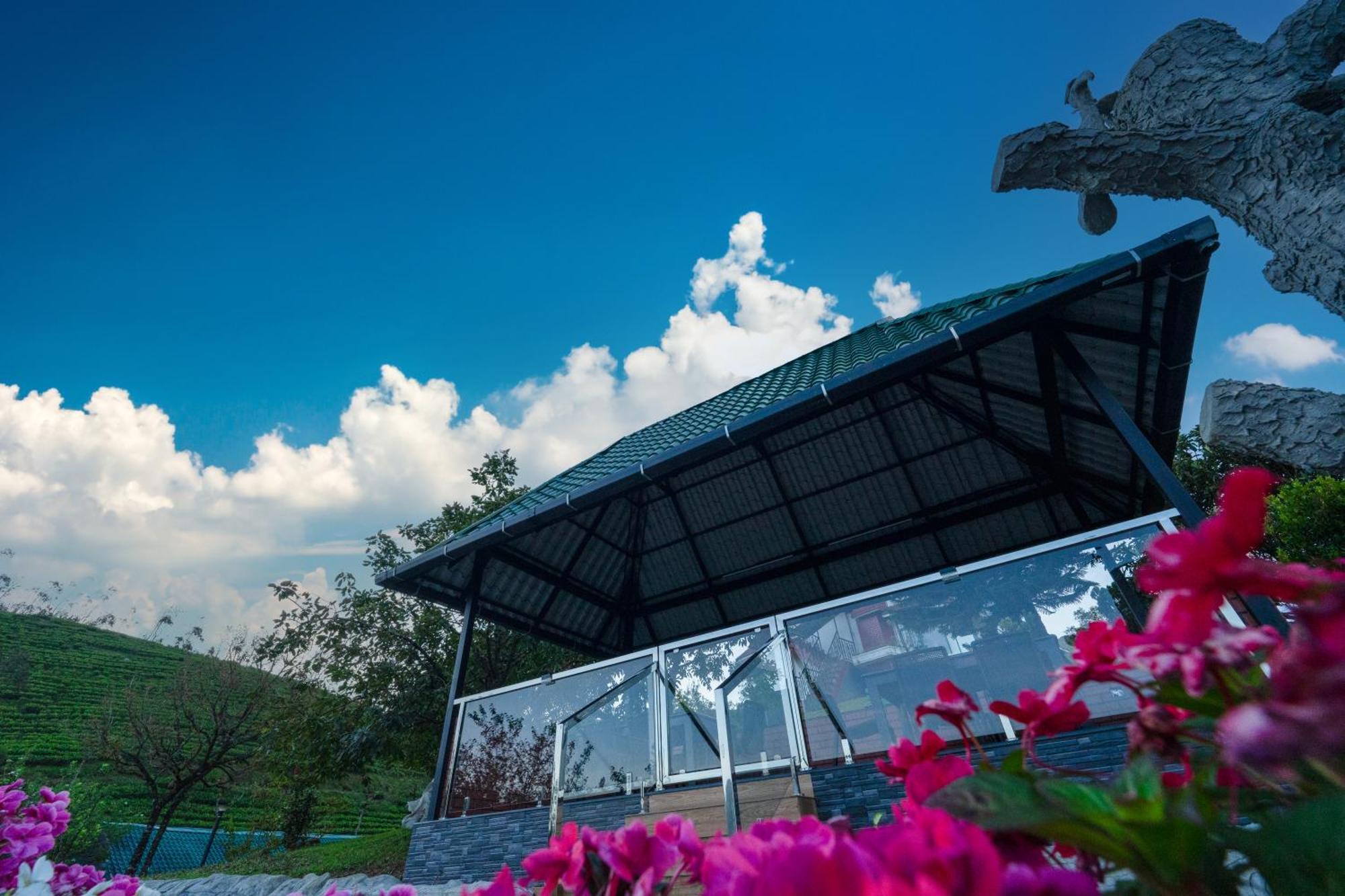 Camelot Resort Munnar Buitenkant foto