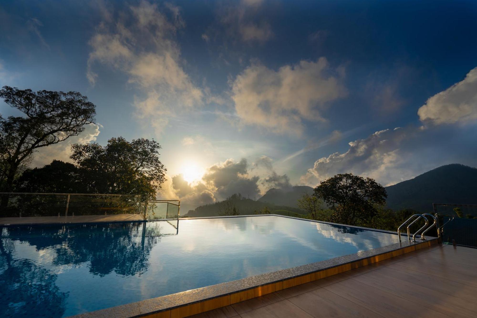 Camelot Resort Munnar Buitenkant foto